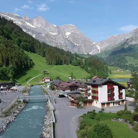 Apartment Next To Titlis Station Engelberg Exterior foto